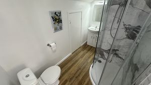 Photo 18- click for photo gallery